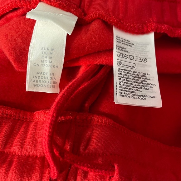 Red Sweatpants - Picture 4 of 4